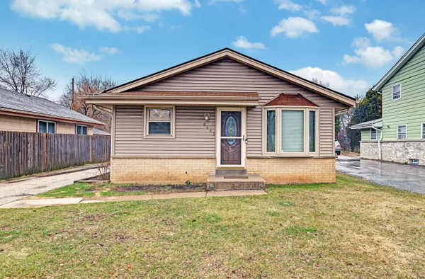 $239,900 | 6463 North 55th Street, Milwaukee, WI 53223