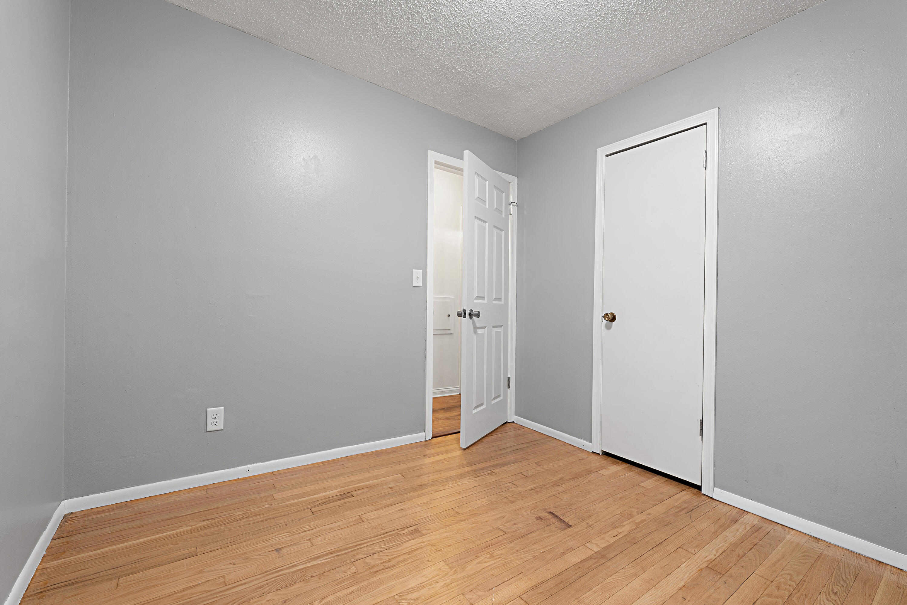 6463 North 55th Street Milwaukee, WI 53223 - Photo 15 of 29 P1234584