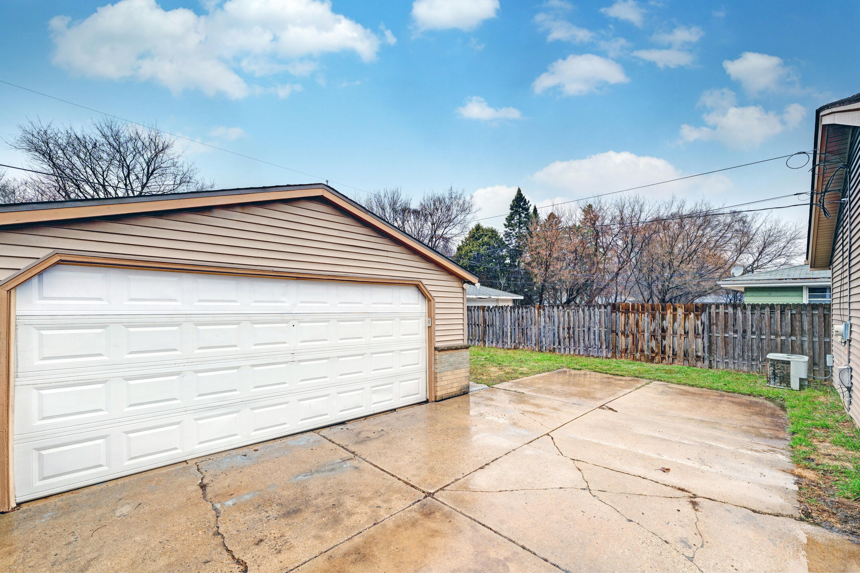 6463 North 55th Street Milwaukee, WI 53223 - Photo 23 of 29 P1234615