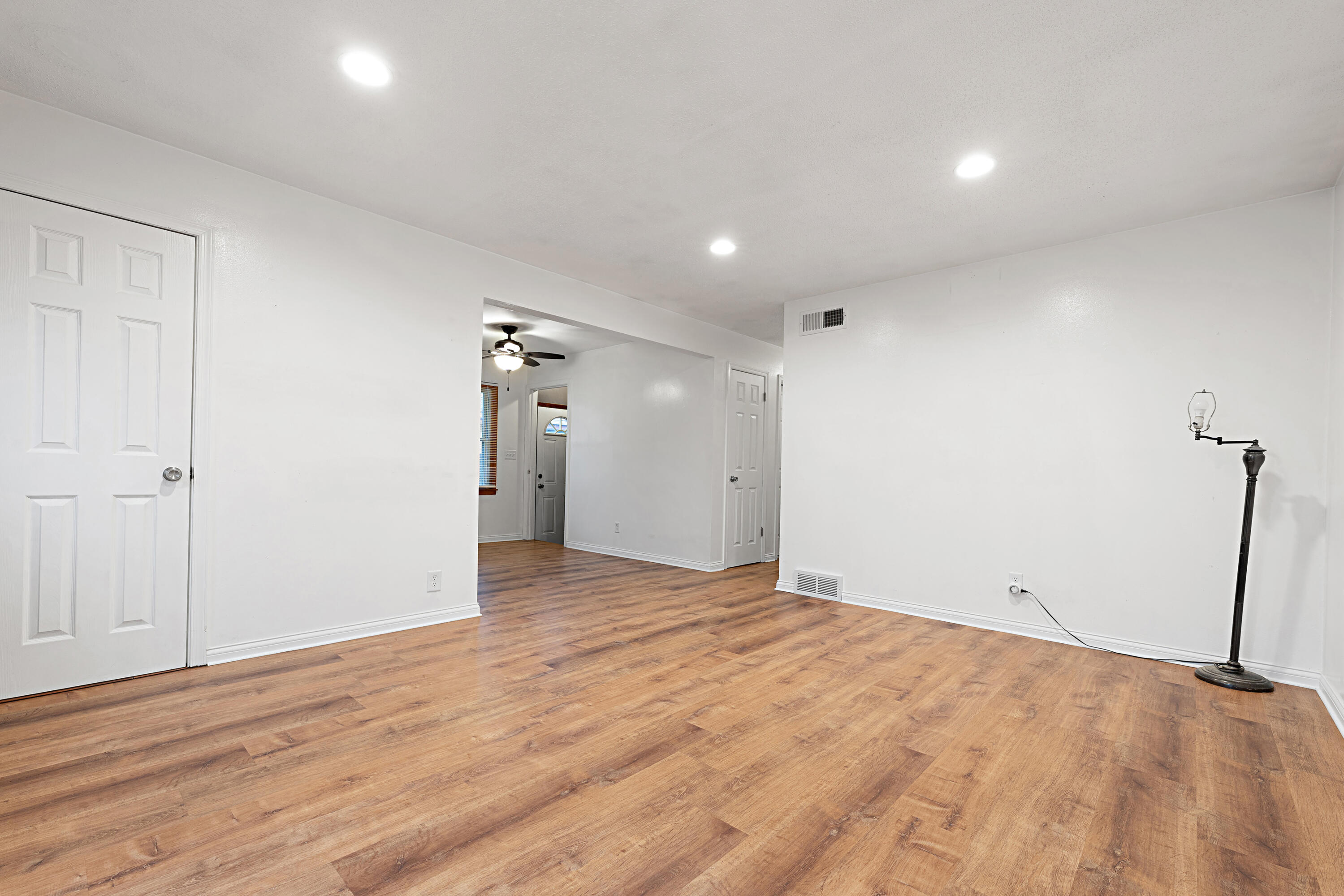 6463 North 55th Street Milwaukee, WI 53223 - Photo 6 of 29 P1234534