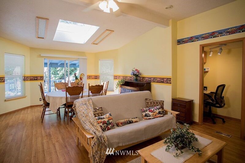 17320 Hallman Road Northwest Poulsbo, WA 98370 - Photo 9 of 25 Gallery Image 9