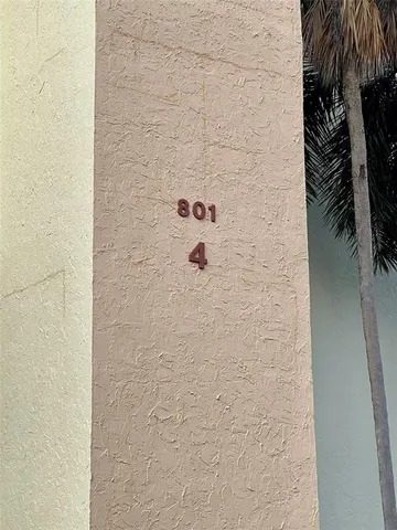 a view of a basketball court
