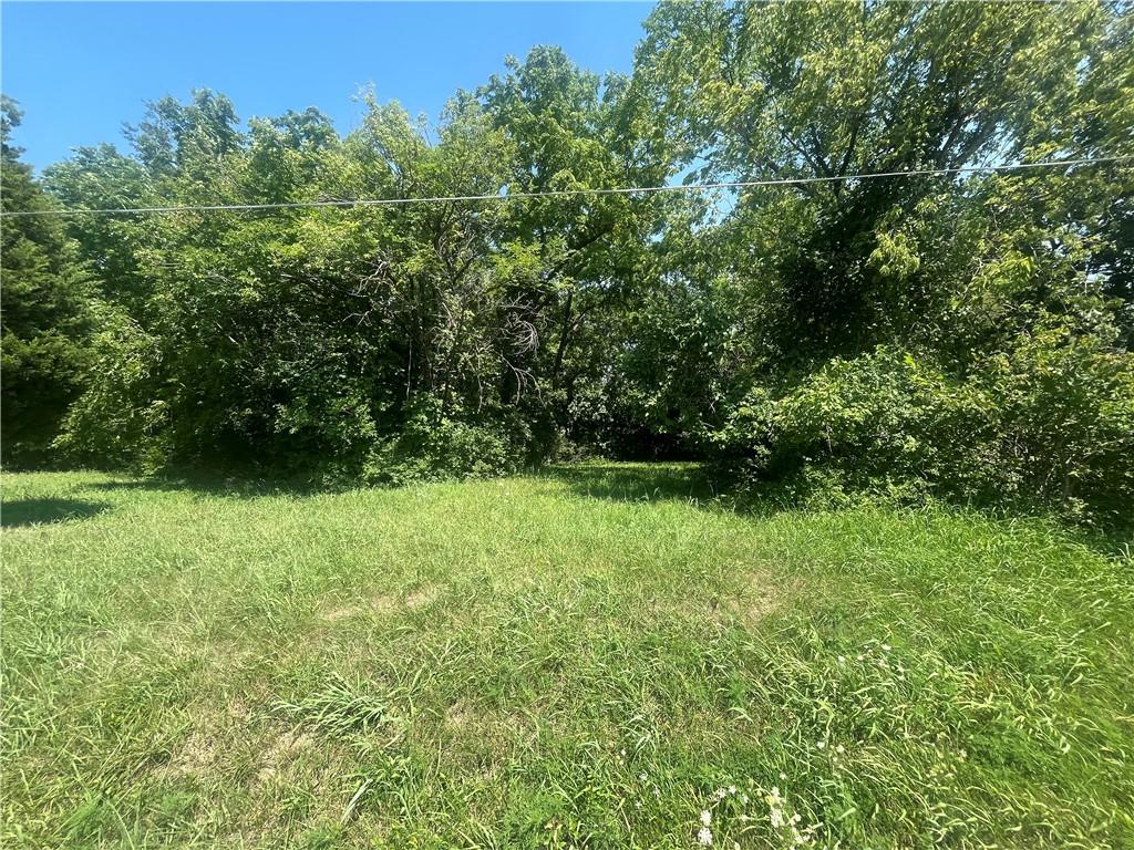 6217 Northwest Roanridge Road Kansas City, MO 64151 - Photo 12 of 17