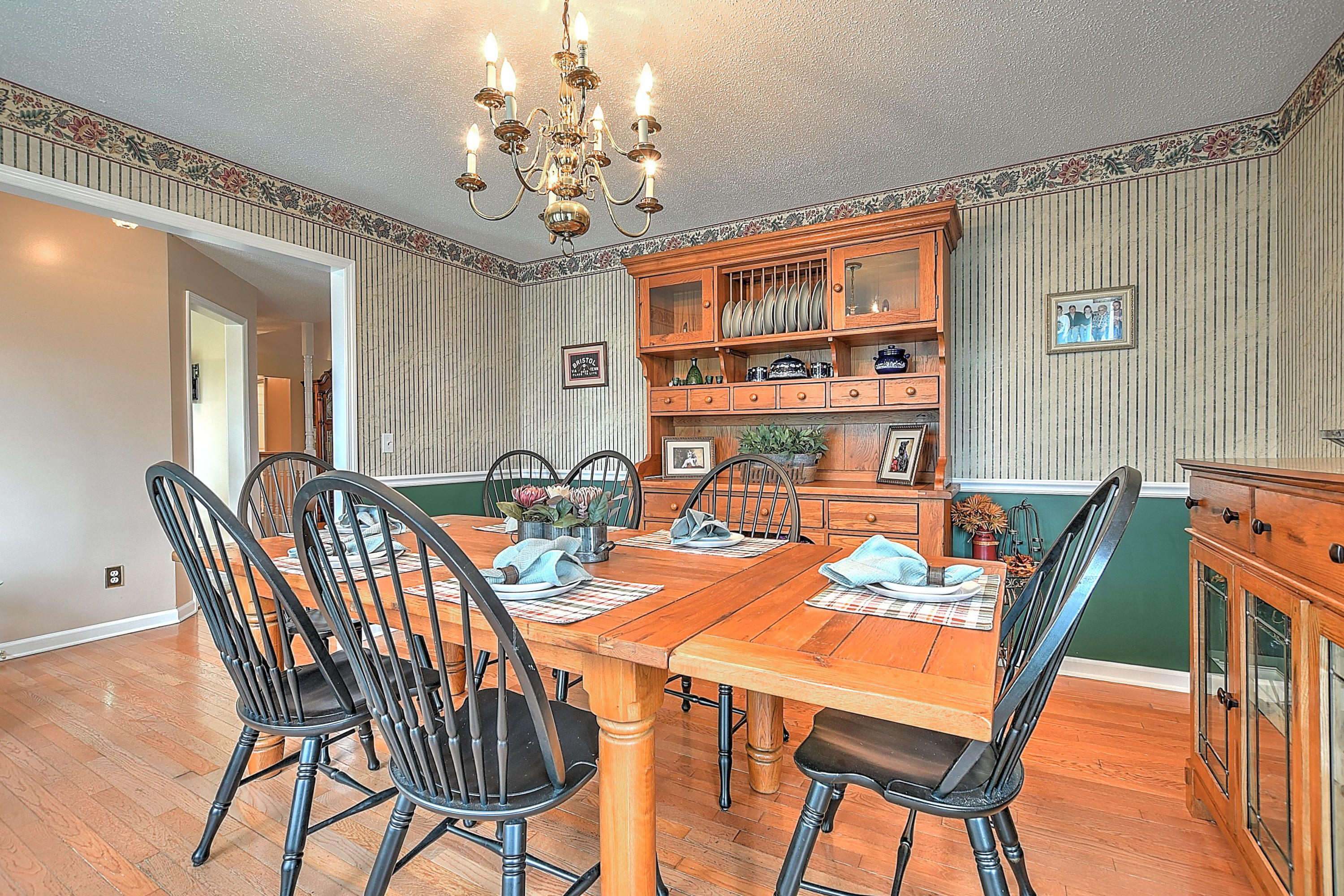 246 Apple Ridge Drive Bluff City, TN 37618 - Photo 7 of 63 246 Apple Ridge-7