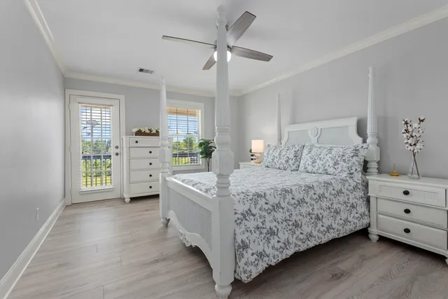 $430,000 | 139 Laurel Cove West, Onalaska, TX 77360