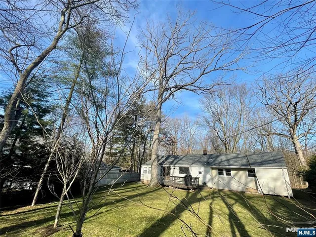 $5,300 | 22 Tenakill Street, Closter, NJ 07624