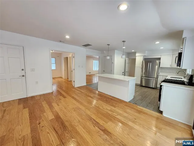 $5,300 | 22 Tenakill Street, Closter, NJ 07624