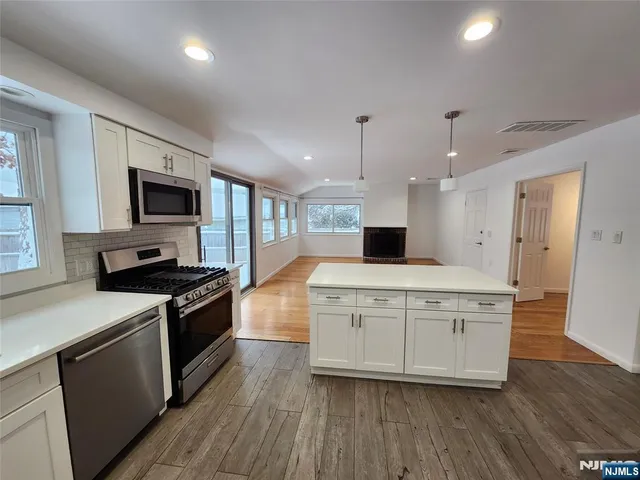 $5,300 | 22 Tenakill Street, Closter, NJ 07624