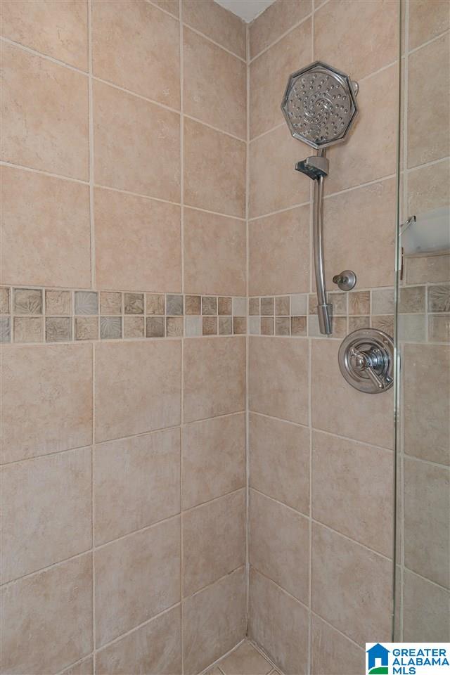 1215 Irving Road Birmingham, AL 35209 - Photo 28 of 48