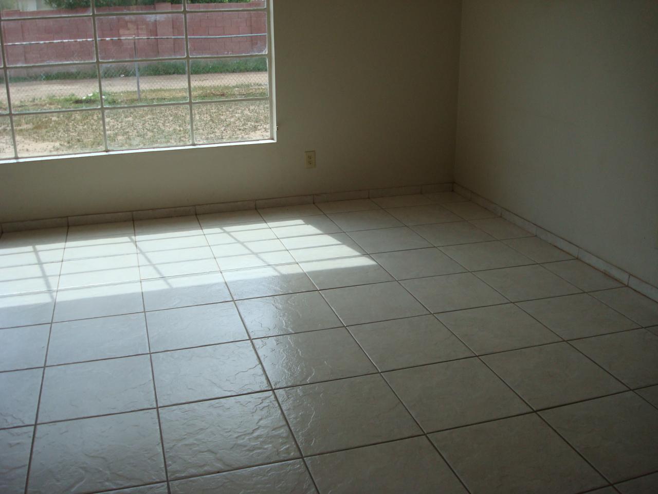 4109 West Ocotillo Road Phoenix, AZ 85019 - Photo 6 of 8 familyroom