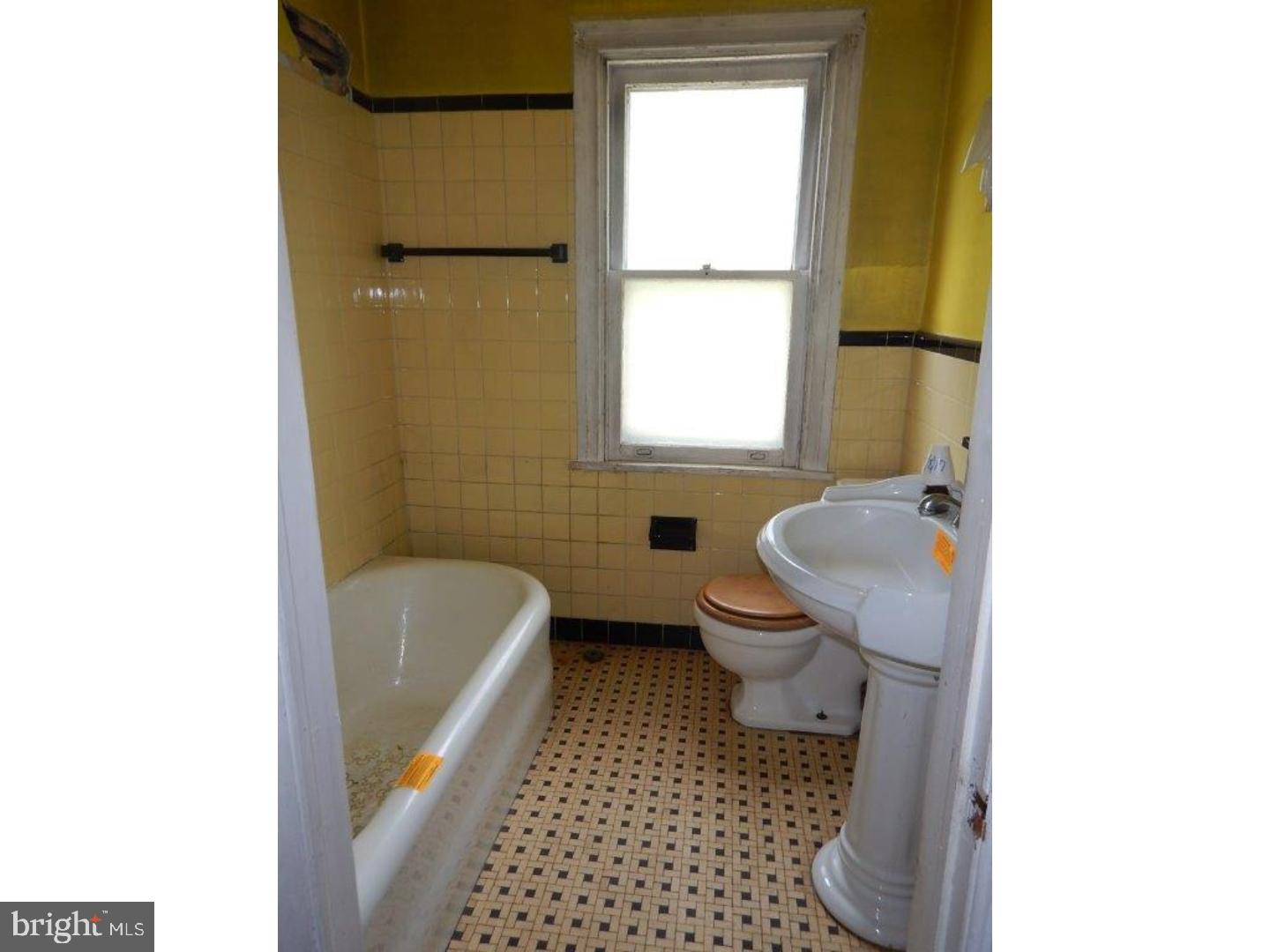 610 Good Intent Road Blackwood, NJ 08012 - Photo 13 of 14 a bathroom with a sink toilet and shower