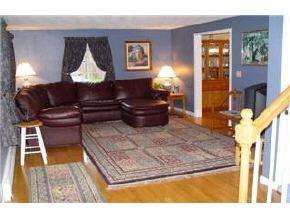 31 Otterson Road Londonderry, NH 03053 - Photo 2 of 8 Gallery Image 2