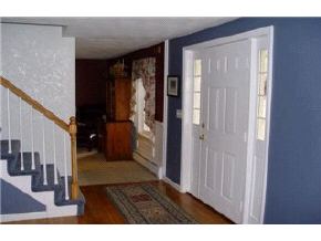 31 Otterson Road Londonderry, NH 03053 - Photo 3 of 8 Gallery Image 3
