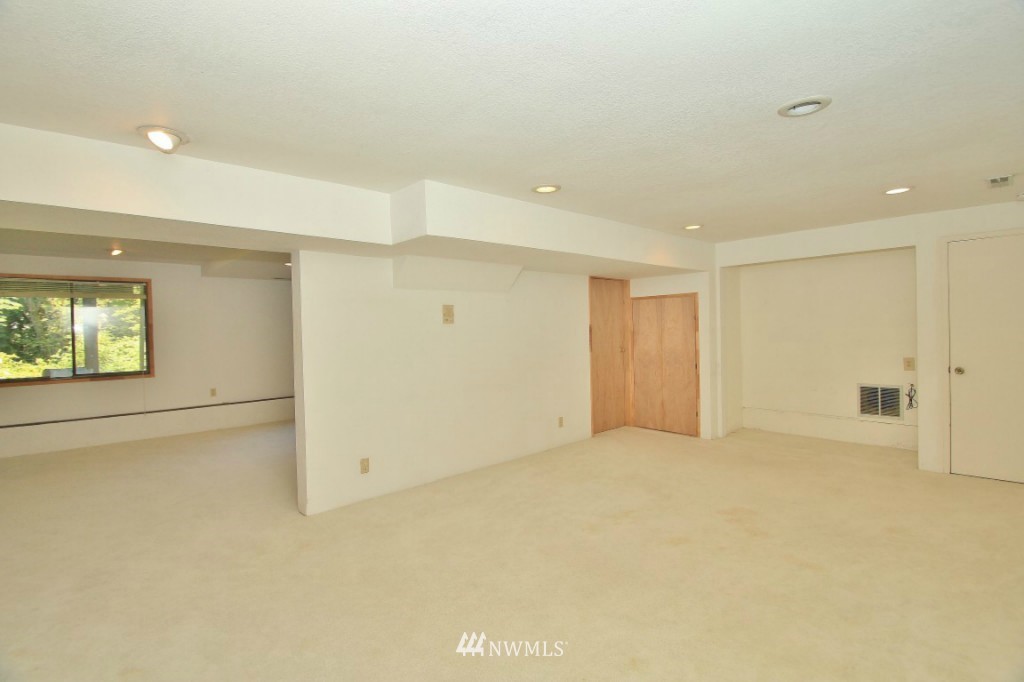 4402 Tom Marks Road Snohomish, WA 98290 - Photo 18 of 21 Gallery Image 18