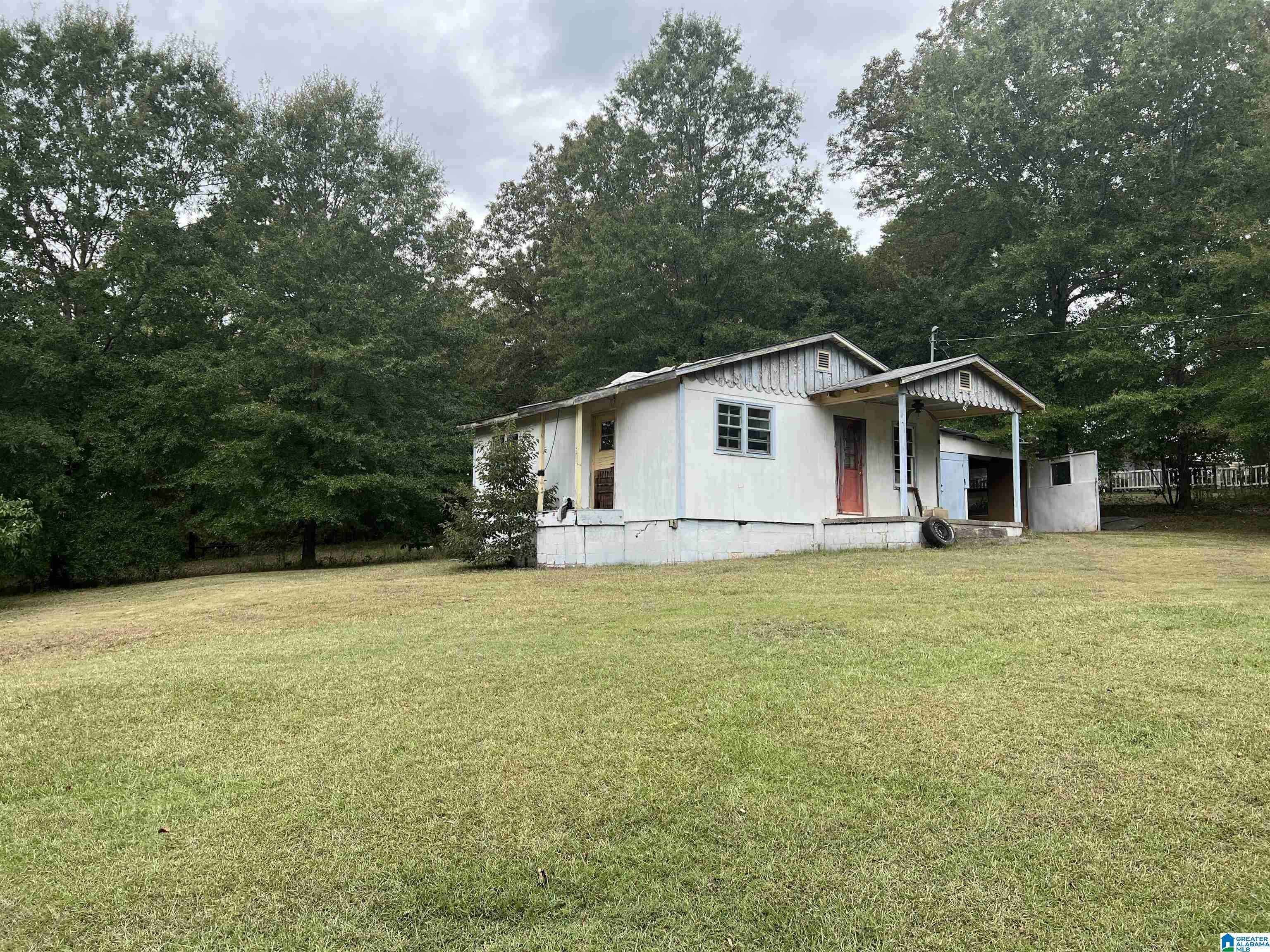 135 Self Road Anniston, AL 36201 - Photo 18 of 25