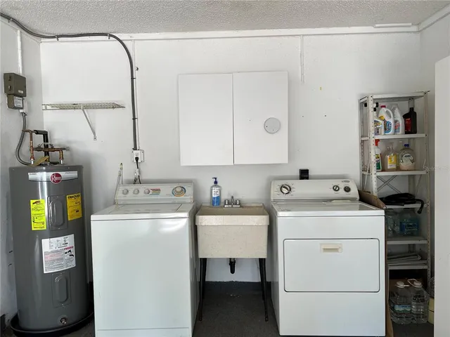 $185,000 | 1614 Berwick Court, Unit D, Palm Harbor, FL 34684