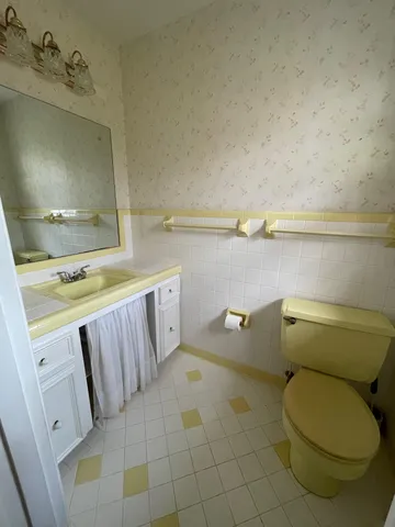 100 Woodside Court, Tullahoma, TN 37388