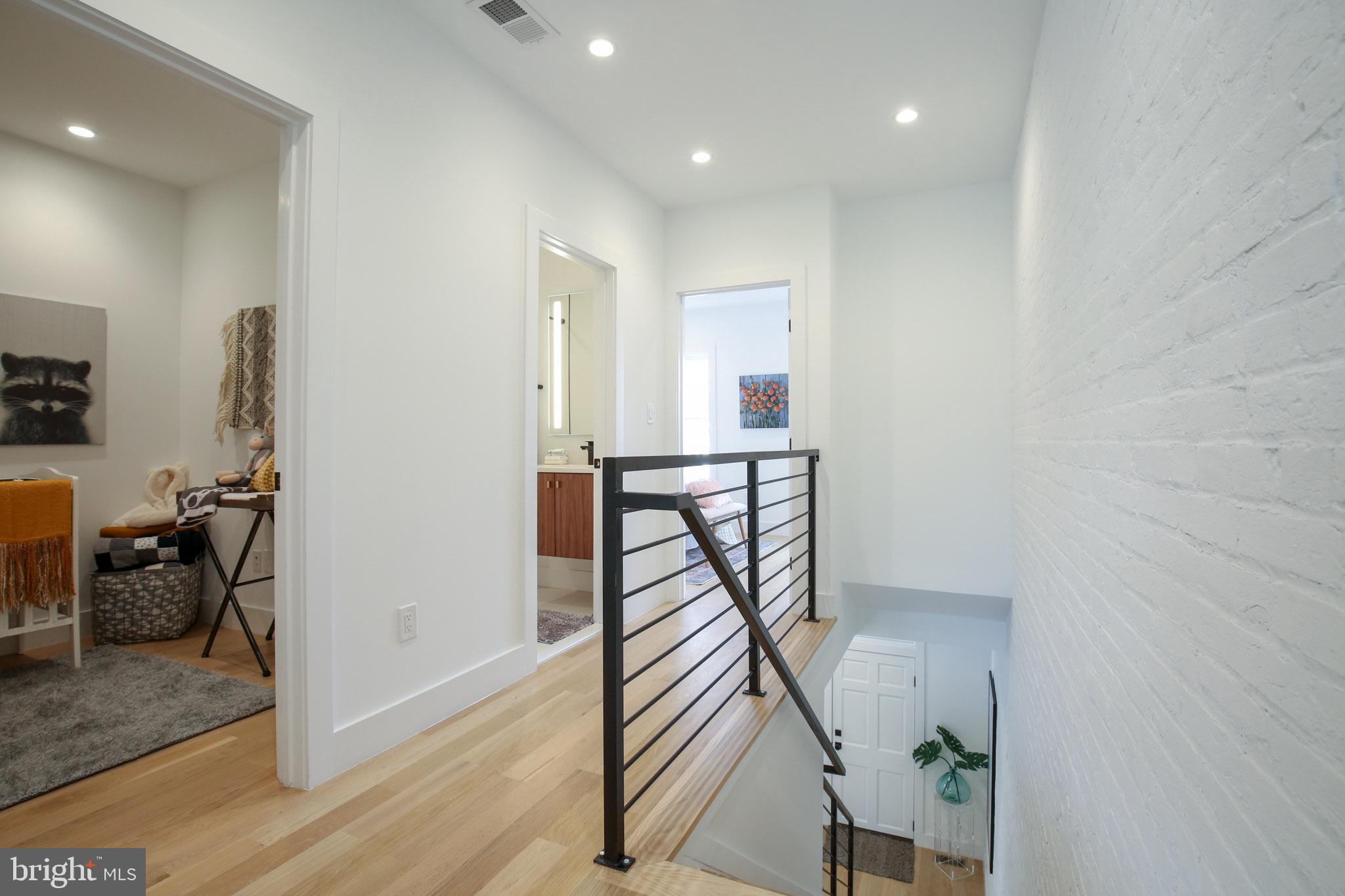 419 Independence Avenue Southeast Washington, DC 20003 - Photo 15 of 27