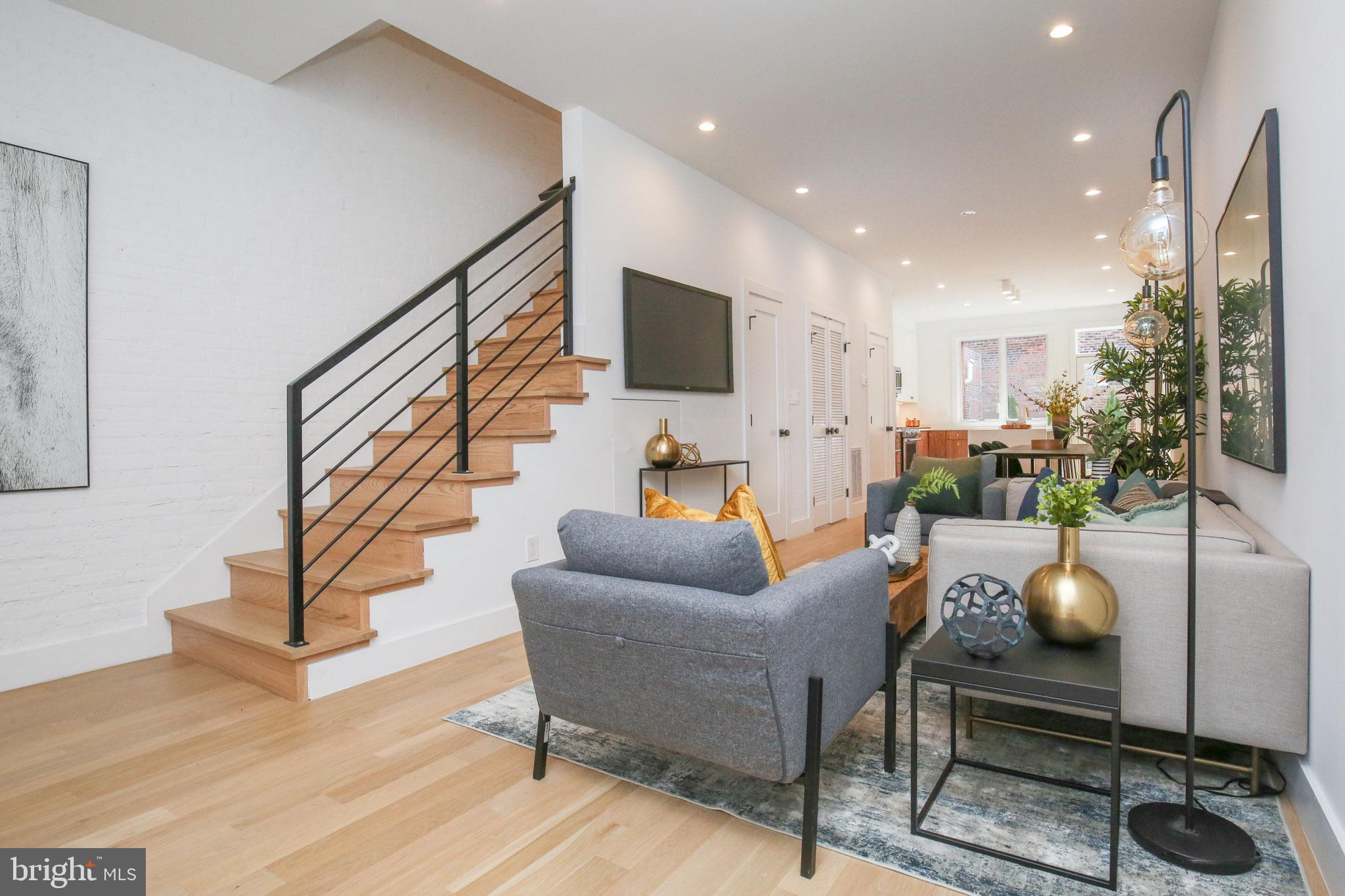 419 Independence Avenue Southeast Washington, DC 20003 - Photo 3 of 27