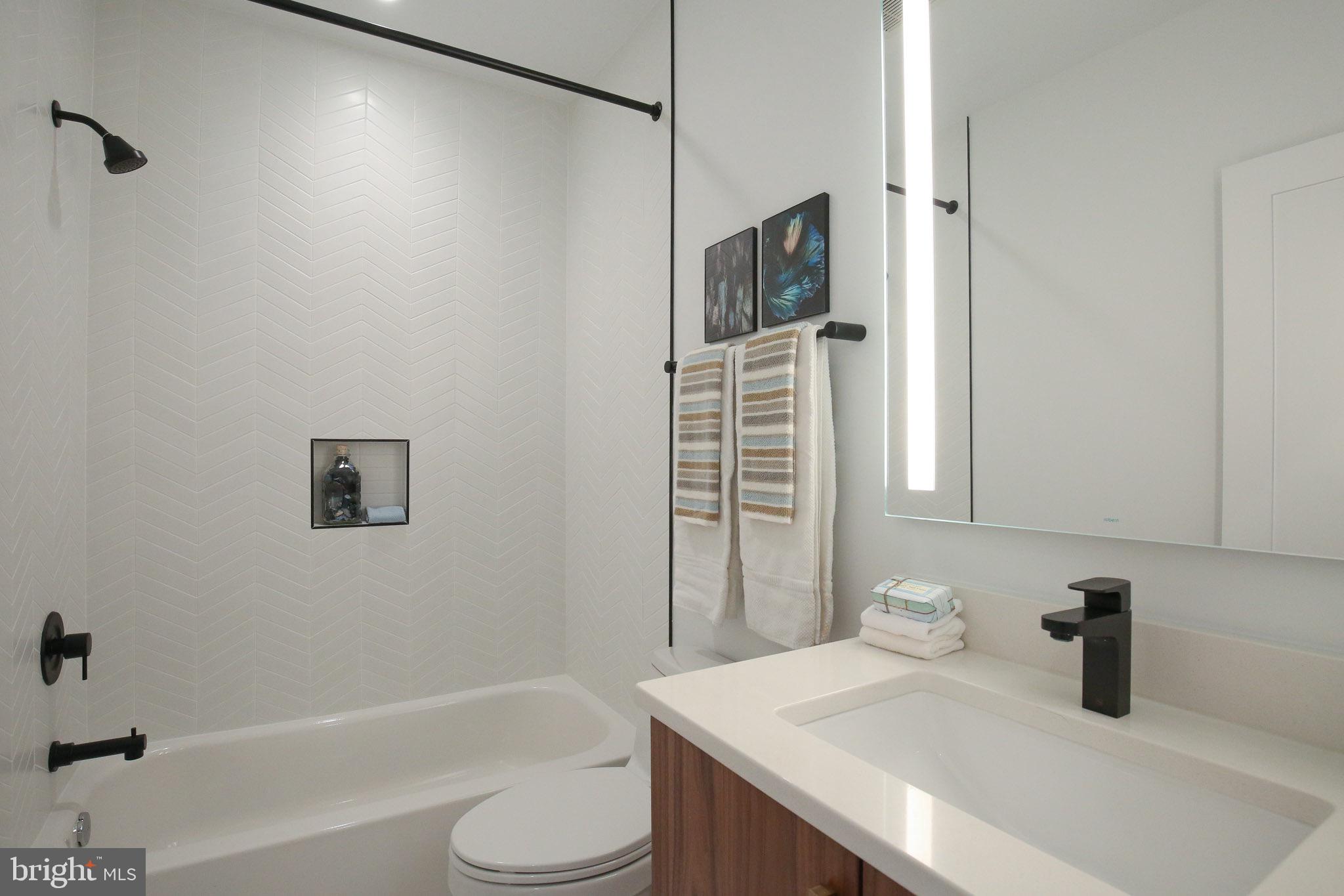 419 Independence Avenue Southeast Washington, DC 20003 - Photo 23 of 27