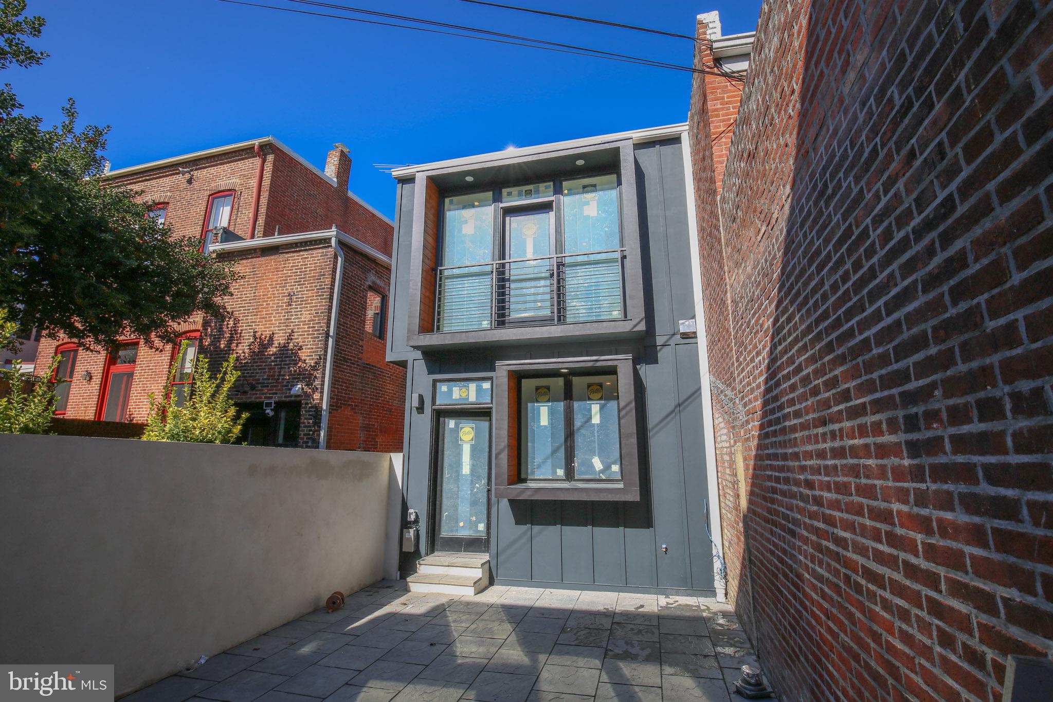 419 Independence Avenue Southeast Washington, DC 20003 - Photo 26 of 27