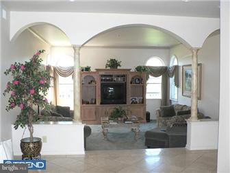 514 Hartford Road Moorestown, NJ 08057 - Photo 2 of 12