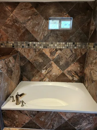 $1,875 | 505 Connie Street, East Bernard, TX 77435