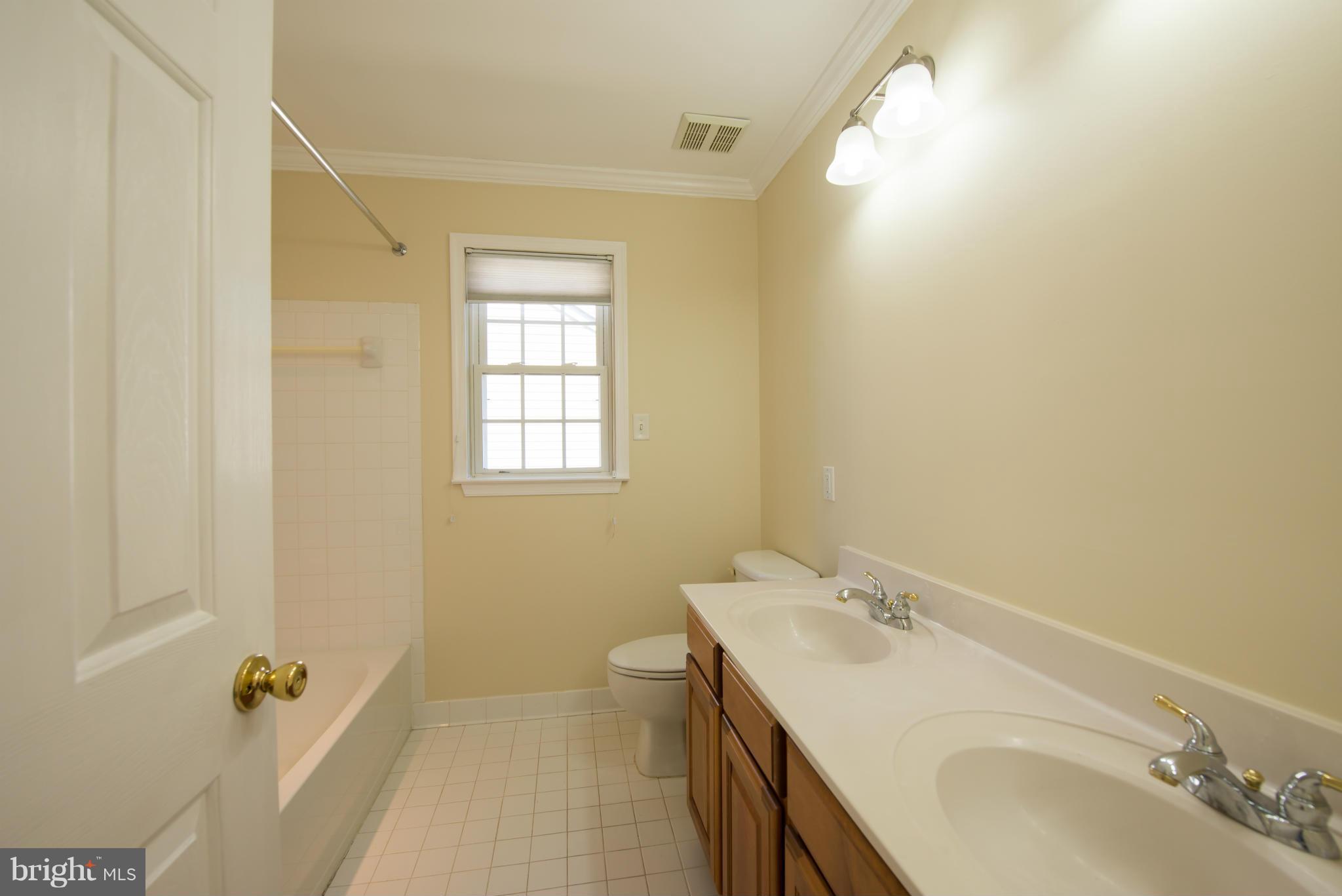 2422 Valley Brook Lane Gambrills, MD 21054 - Photo 27 of 30 Bath