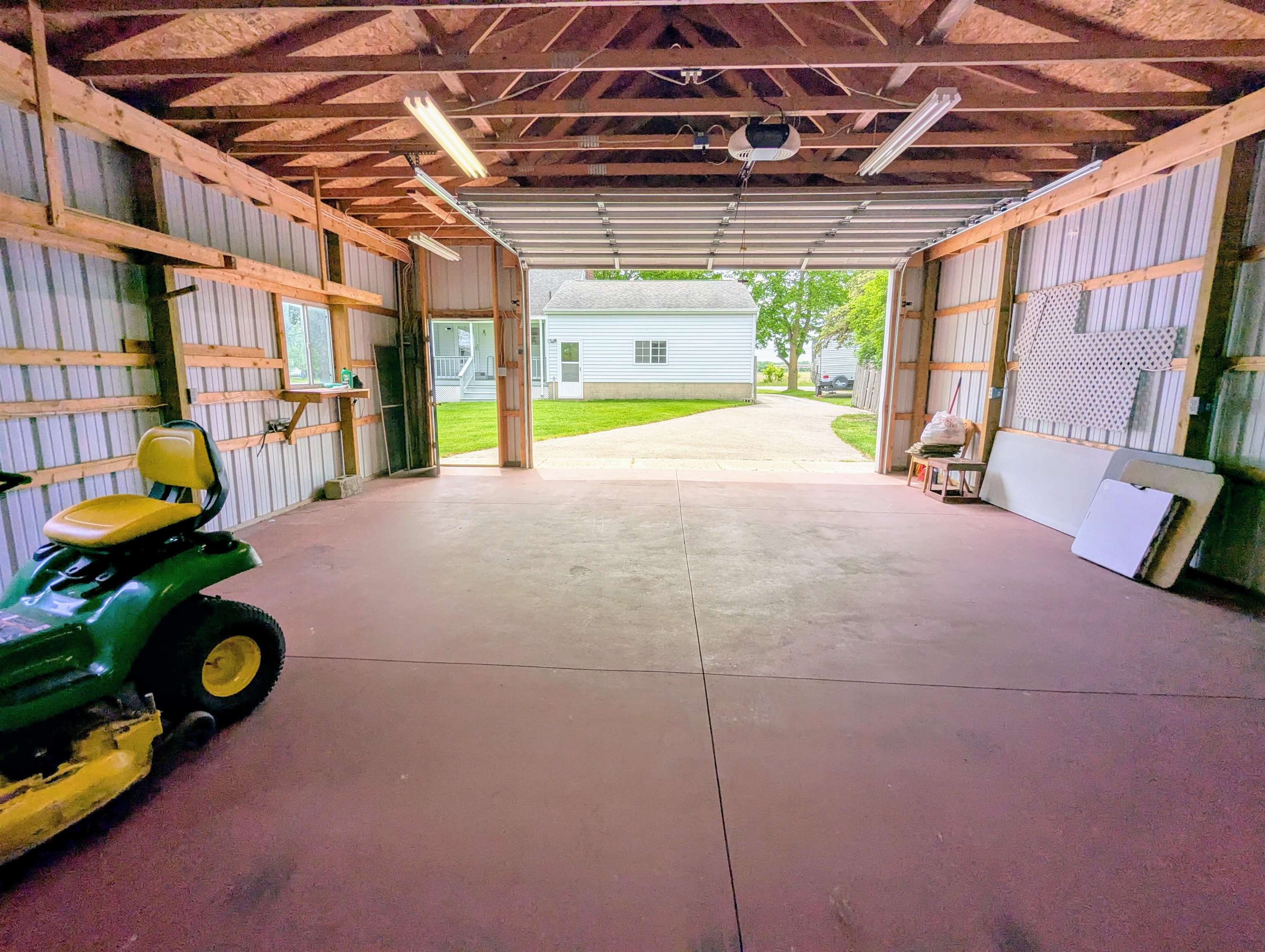 1725 Midland Road Bay City, MI 48706 - Photo 25 of 40 Gallery Image 25
