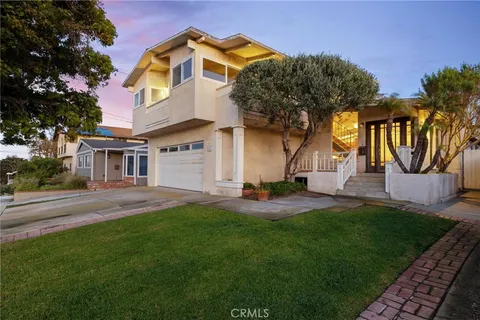 $4,600,000 | 642 14th Street, Manhattan Beach, CA 90266