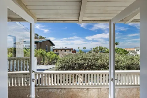 $4,600,000 | 642 14th Street, Manhattan Beach, CA 90266