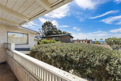 $4,600,000 | 642 14th Street, Manhattan Beach, CA 90266