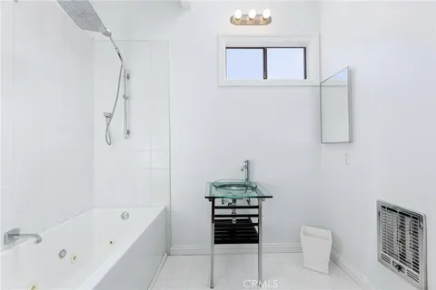 $4,600,000 | 642 14th Street, Manhattan Beach, CA 90266