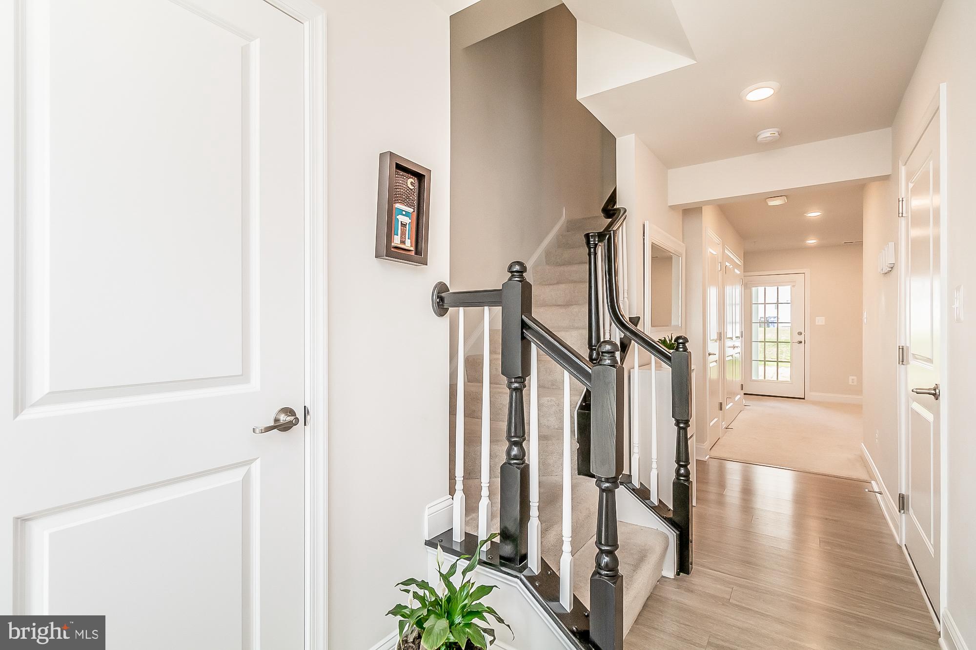 1208 Fenwick Road Aberdeen, MD 21001 - Photo 3 of 45 Bright entry foyer