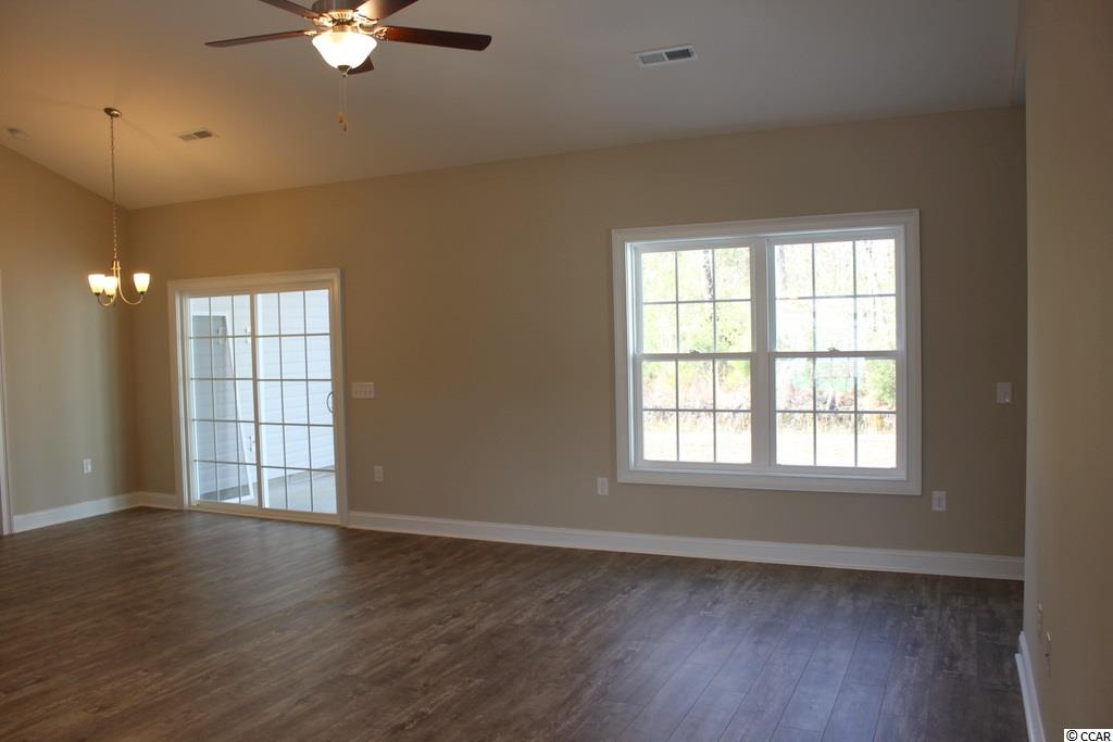 570 Whiddy Loop Conway, SC 29526 - Photo 5 of 34 Gallery Image 5