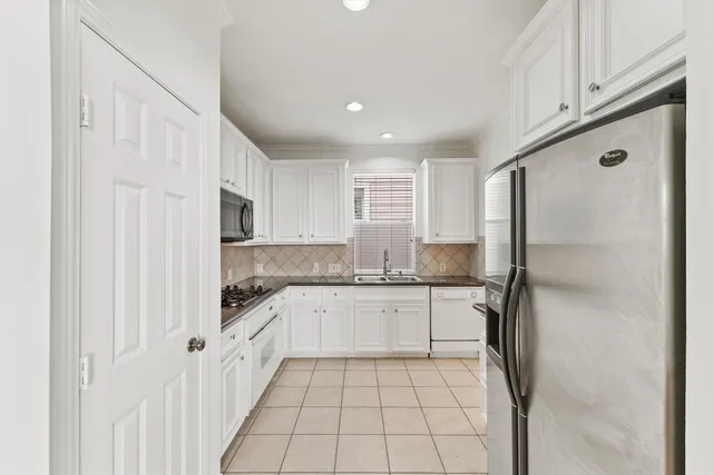 $2,485 | 1433 Oneil Street, Houston, TX 77019