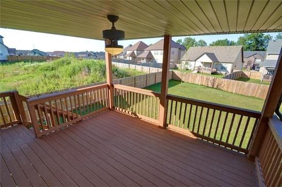 1459 Raven Road Clarksville, TN 37042 - Photo 18 of 19 Covered Deck