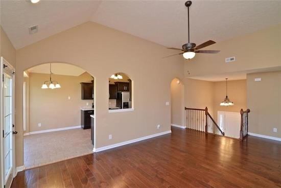 1459 Raven Road Clarksville, TN 37042 - Photo 5 of 19 Living Room with Kitchen View