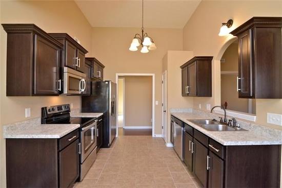 1459 Raven Road Clarksville, TN 37042 - Photo 6 of 19 Kitchen