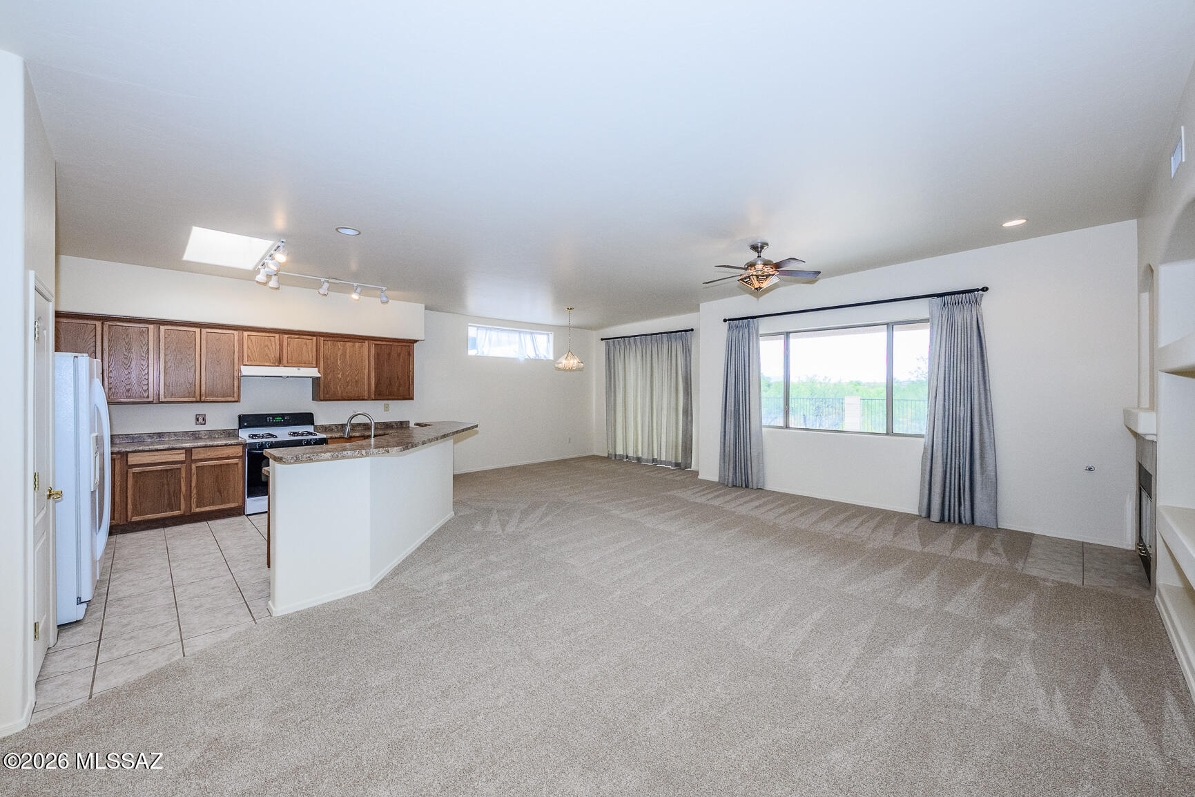 13588 East High Plains Ranch Street Vail, AZ 85641 - Photo 6 of 44 Great Room