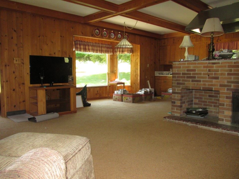 3064 Bowers Harbor Road Traverse City, MI 49686 - Photo 26 of 34 1863905-25.JPG