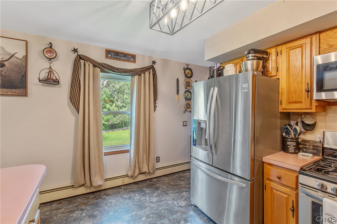 955 Middle Road Scriba, NY 13126 - Photo 14 of 47