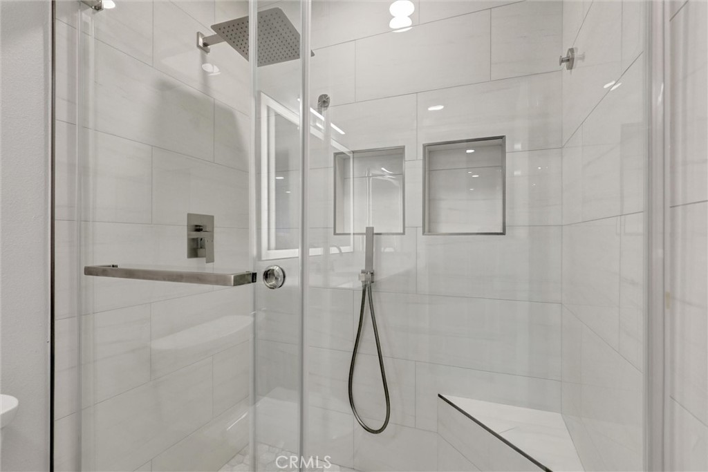 93 Streamwood Irvine, CA 92620 - Photo 18 of 27