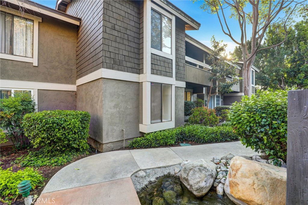 93 Streamwood Irvine, CA 92620 - Photo 22 of 27