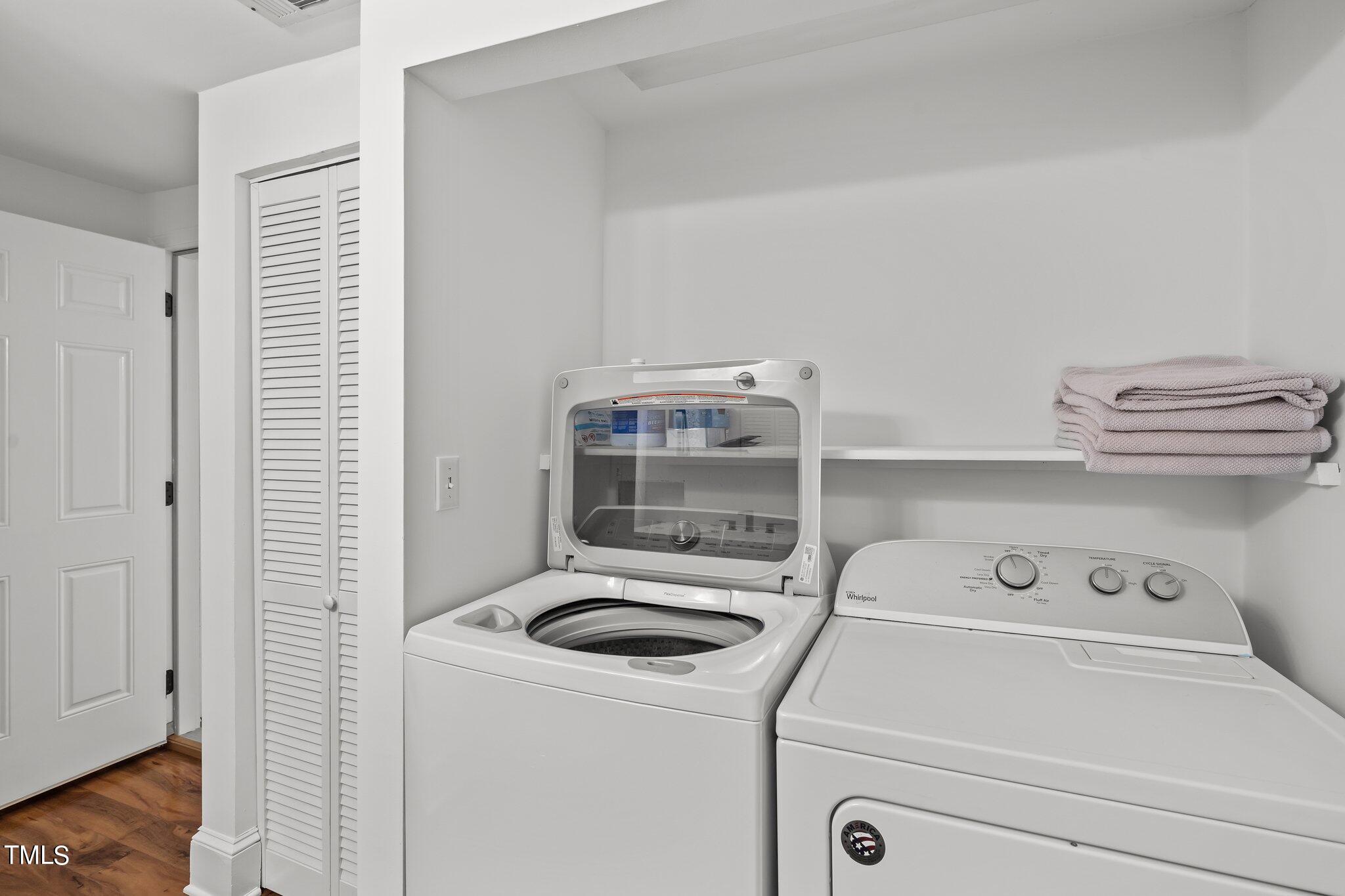 321 Jones Franklin Road Raleigh, NC 27606 - Photo 21 of 40 19-web-or-mls-_NFP4675
