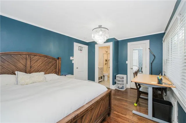 $975,000 | 2 Michigan Road, Floral Park, NY 11001