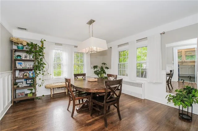 $975,000 | 2 Michigan Road, Floral Park, NY 11001