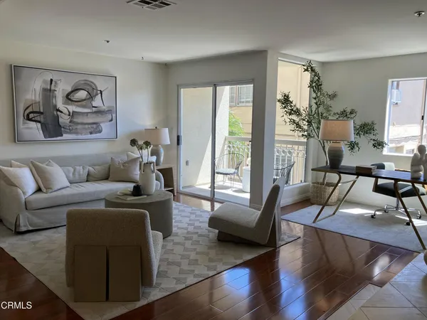 $3,000 | 335 South Sierra Madre Boulevard, Unit 104A, Pasadena, CA 91107