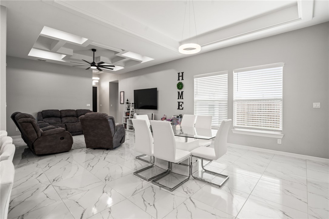 102 Prestwick Drive Portland, TX 78374 - Photo 4 of 31