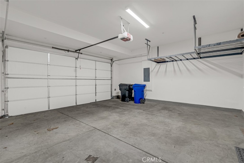 9406 Shade Place Rancho Cucamonga, CA 91730 - Photo 8 of 40